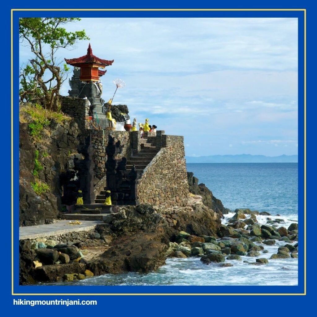 Batu Bolong Temple