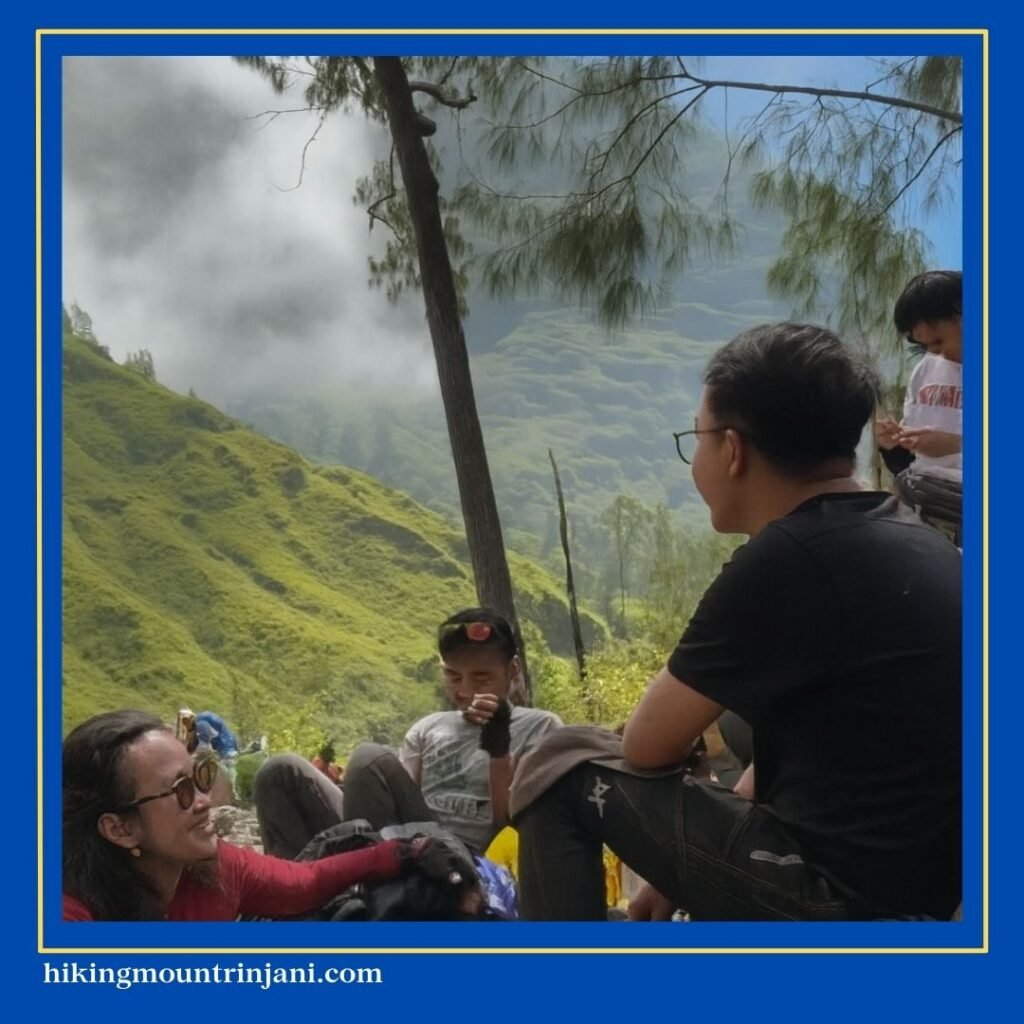 Aturan Mendaki Rinjani Tanpa Guide - Hiking Mount Rinjani